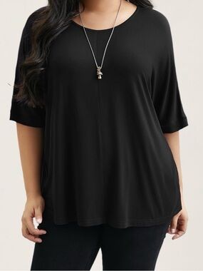 BloomChic Supersoft Round Neck T-Shirt